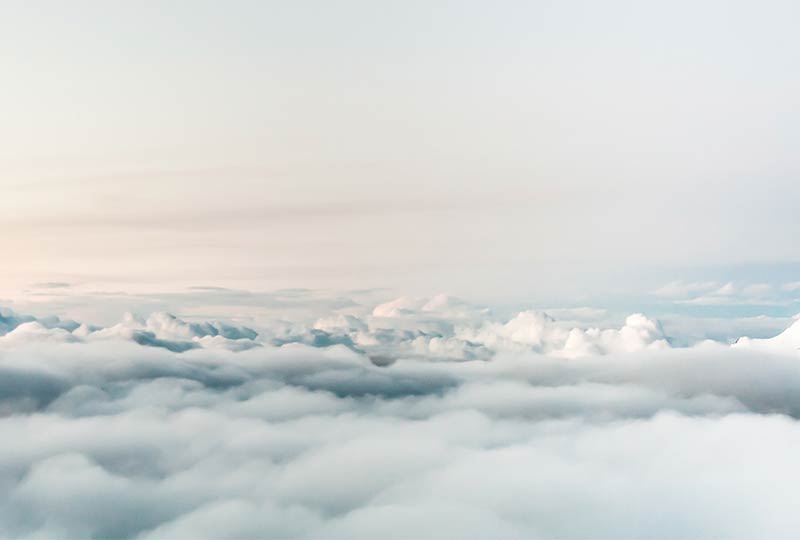 Journal: Über den Wolken, Blick auf die Wolkendecke